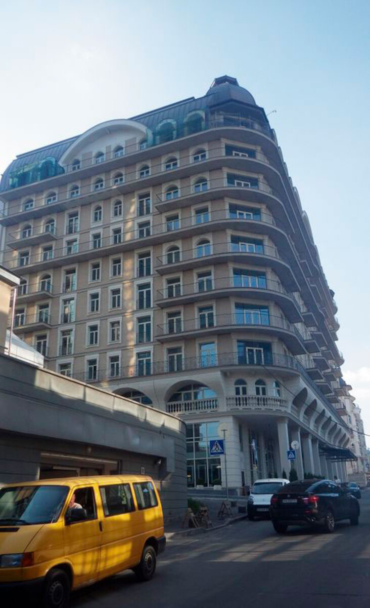 Renaissance Residence ����