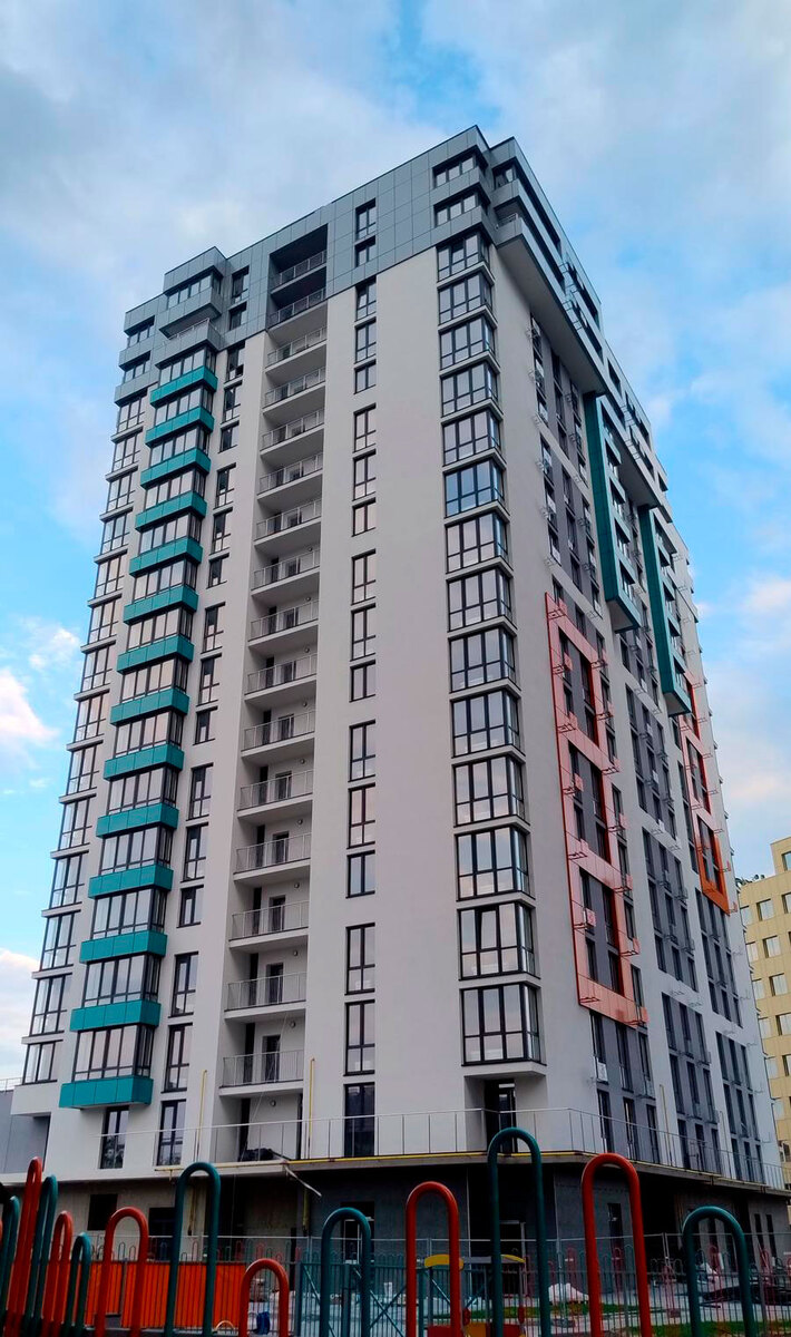 Crystal Avenue ����