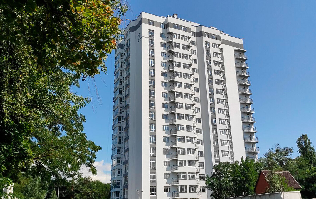 ����� ����